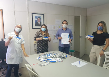 Coren-PI doa máscaras para profissionais de Enfermagem que atuam no combate à Covid-19